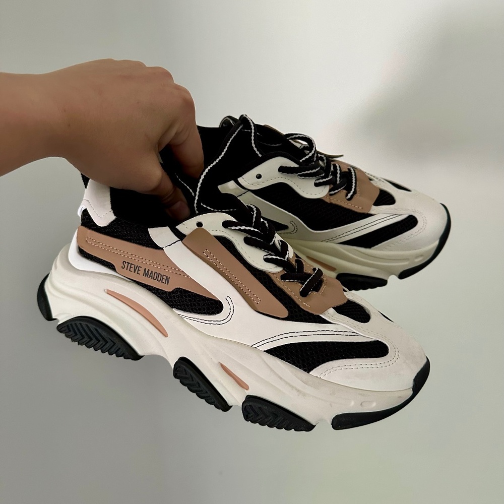 Steve Madden Possession